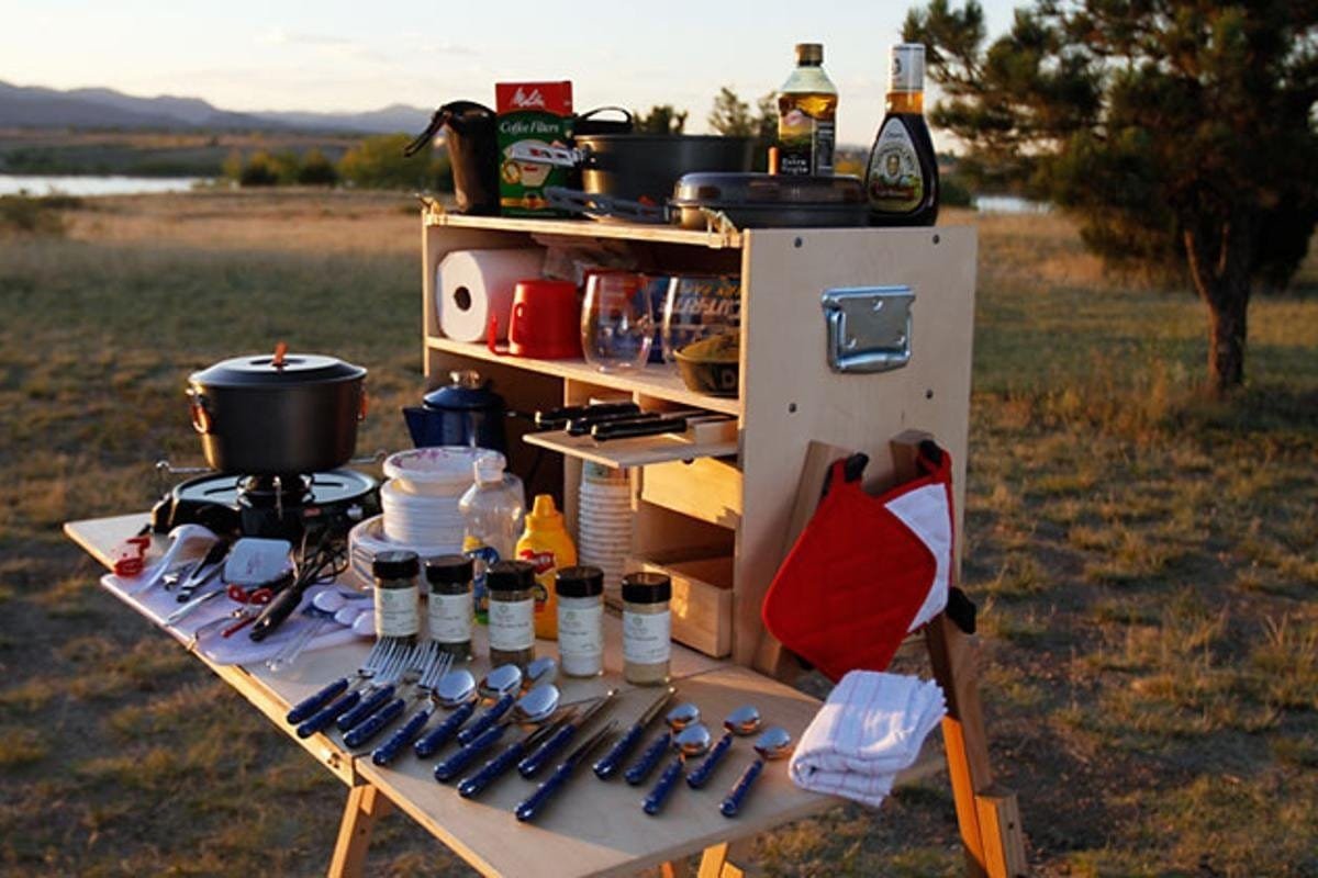 camp kitchen